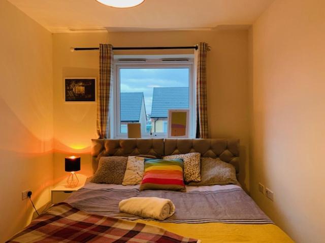 Alpha, Private Double Room, City Centre, Free Parking, Sittingbourne, Kent Экстерьер фото